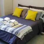 Hermoso Estudio Con Patio Privado