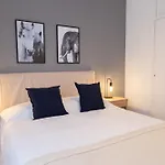 Tilo Stylish Apartment