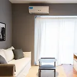 Tilo Stylish Apartment
