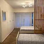 Amplio Studio Divisible, Zona Movistar Arena Y Cerca De Palermo, 4 Pax