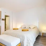 Studio A Estrenar En Calle Florida - Wifi- 2 Personas
