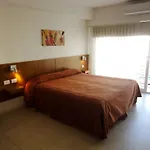 Le Batiment Apartmentos