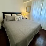 Amplio Dos Ambientes En El Corazon De La Ciudad