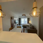 Luxury Temporary Rental With Pool In Caballito