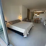 Luxury Temporary Rental With Pool In Caballito