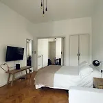 Luminous Apartment In Recoleta