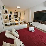 Amplio Y Hermoso Departamento En Buenos Aires