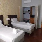 Hotel Regis