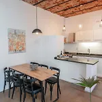 Fliphaus Nicaragua 5800 Duplex With Patio Palermo