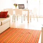 Niceto Flats