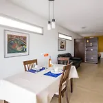 Atenea Apartments & Suites