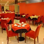 Olmo Dorado - Wellness & Business Hotel