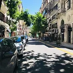 Arenales 1238