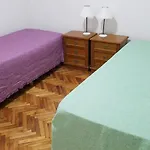 Avenida Coronel Diaz 1846- Zona Shopping Alto Palermo
