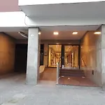Departamento Zona Congreso Con Balcon A La Calle