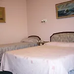 Suipacha Inn Hotel