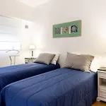 Excelente Departamento En Ayacucho Y Av. Santa Fe. Hermoso !