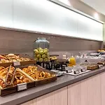 Huinid Obelisco Hotel