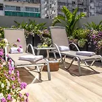 Huinid Obelisco Hotel