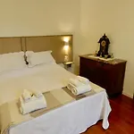 B&B Polo (Adults Only)
