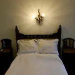 B&B Polo (Adults Only)