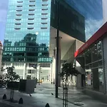 Esmeralda Studio Apartment