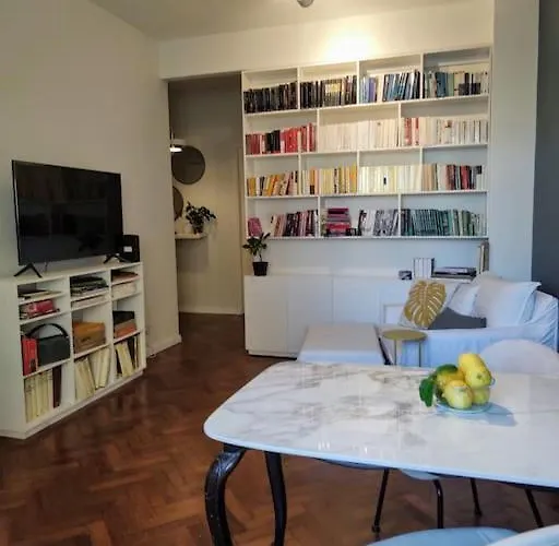 Clasico Y Moderno Departamento En El Corazon De Buenos Aires