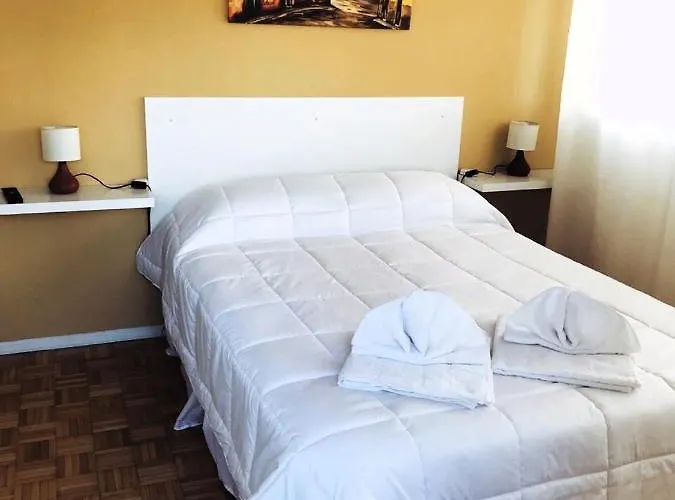 Ec Apartments