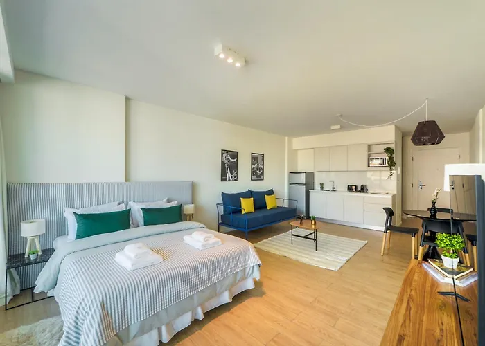 Be Libertador - 3 Lux 9 Pax Lofts 12