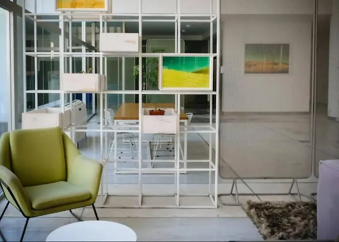 El Arte Suites