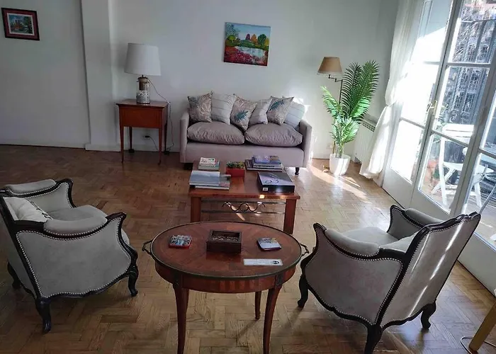 Spacious And Comfortable Apartment
