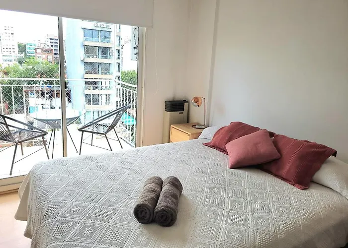 Luminoso Y Comodo Departamento Con Balcon