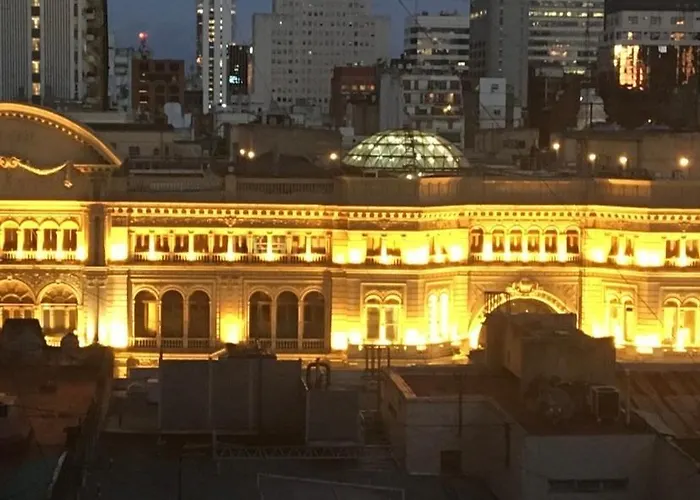 A Cuadras Del Obelisco Y Metros De Galerias Pacifico
