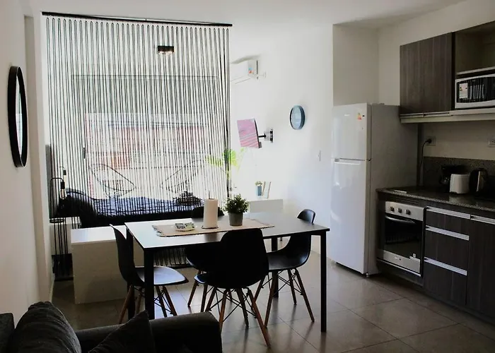 Luminoso Departamento Para 2 Personas En Devoto
