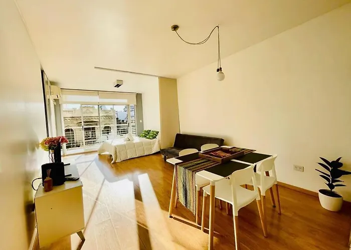 Acogedor Espacio En Palermo Con Balcon Y Vista