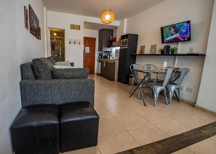 Esmeralda Y Av Cordoba Microcentro