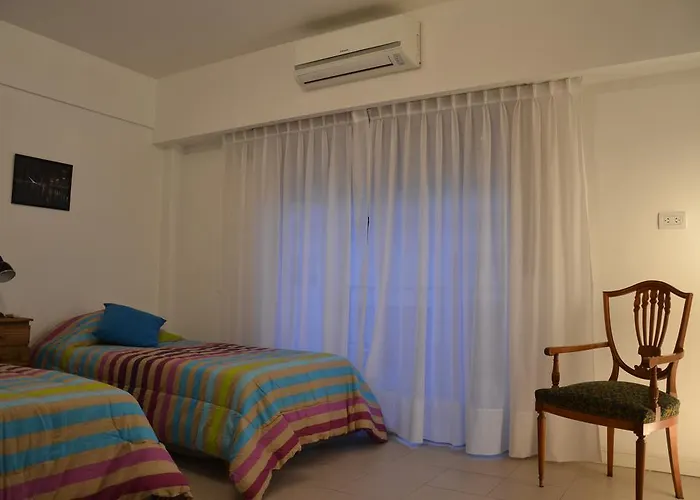 Ba Downtown Apartment