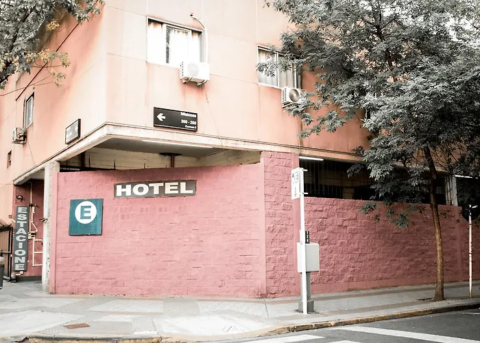Once Plaza Hotel