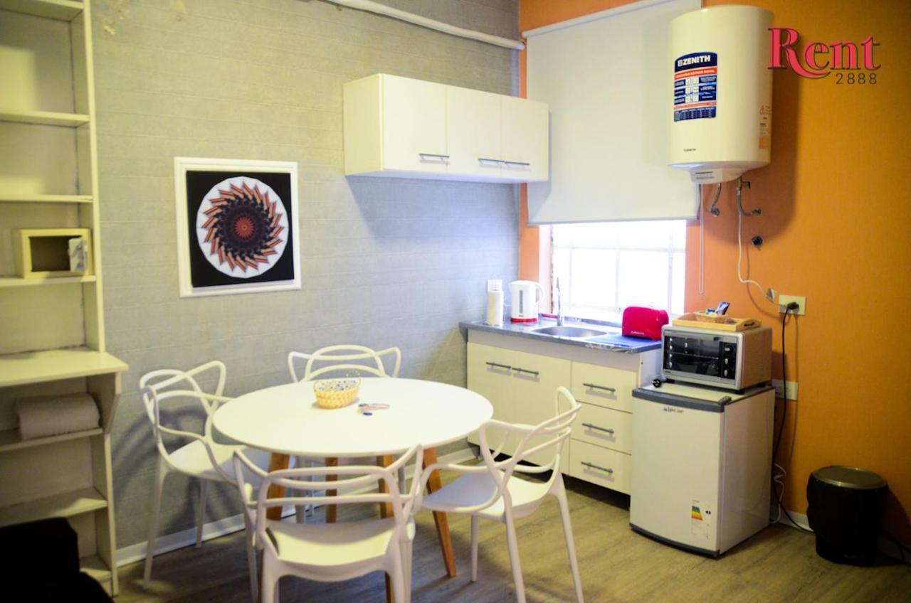 Rent Scalabrini Apartment *