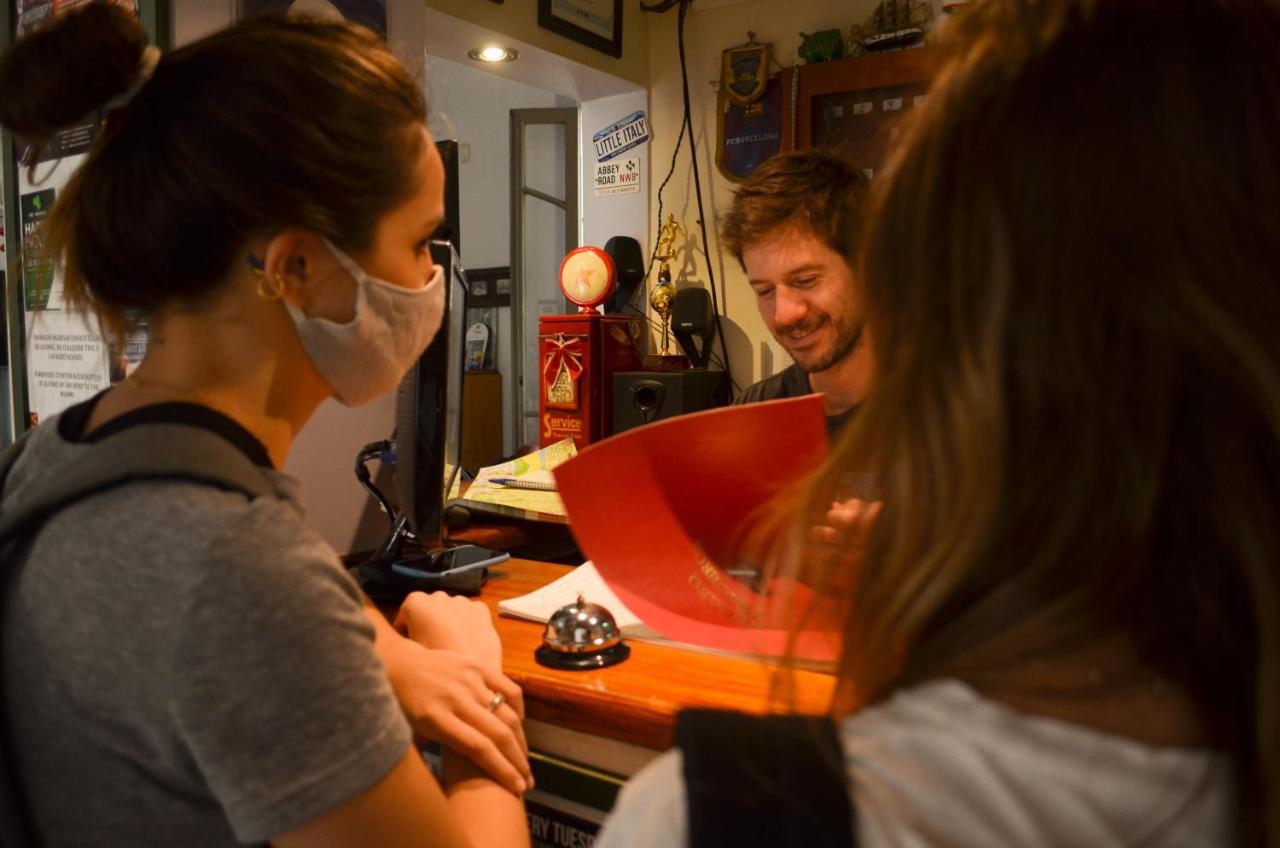 Reina Madre Hostel Buenos Aires