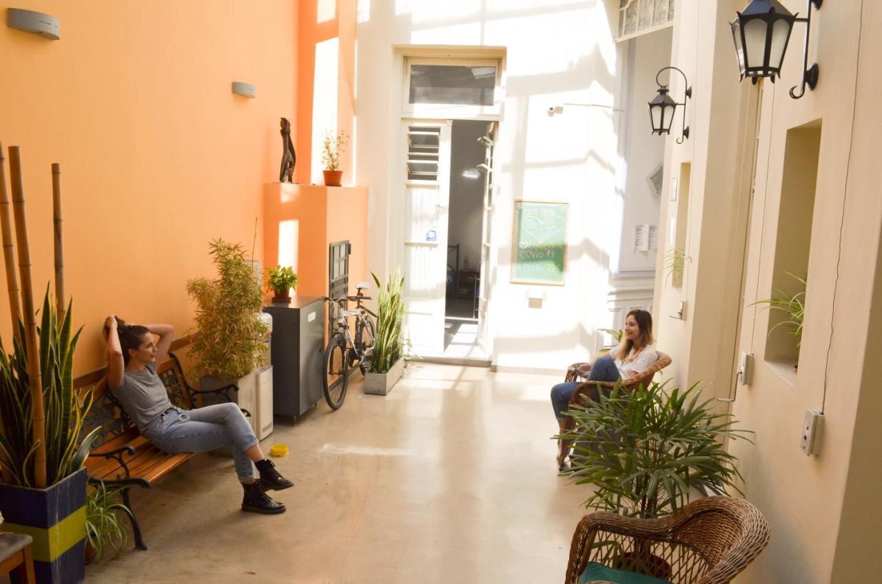 Reina Madre Hostel *