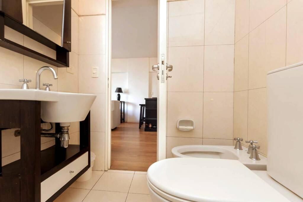 Relaxing One Bedroom In The Heart Of Recoleta Apartment Buenos Aires