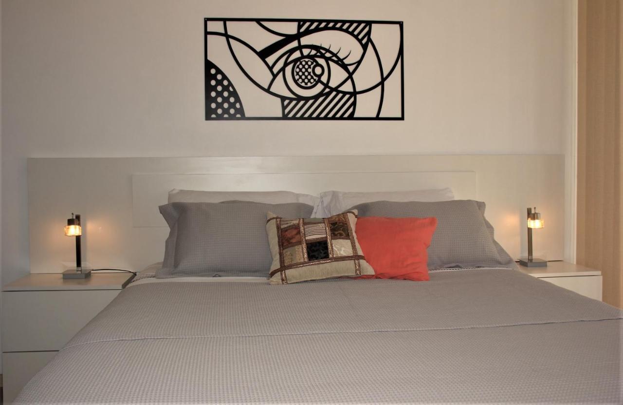 Petite Maison 2 *
