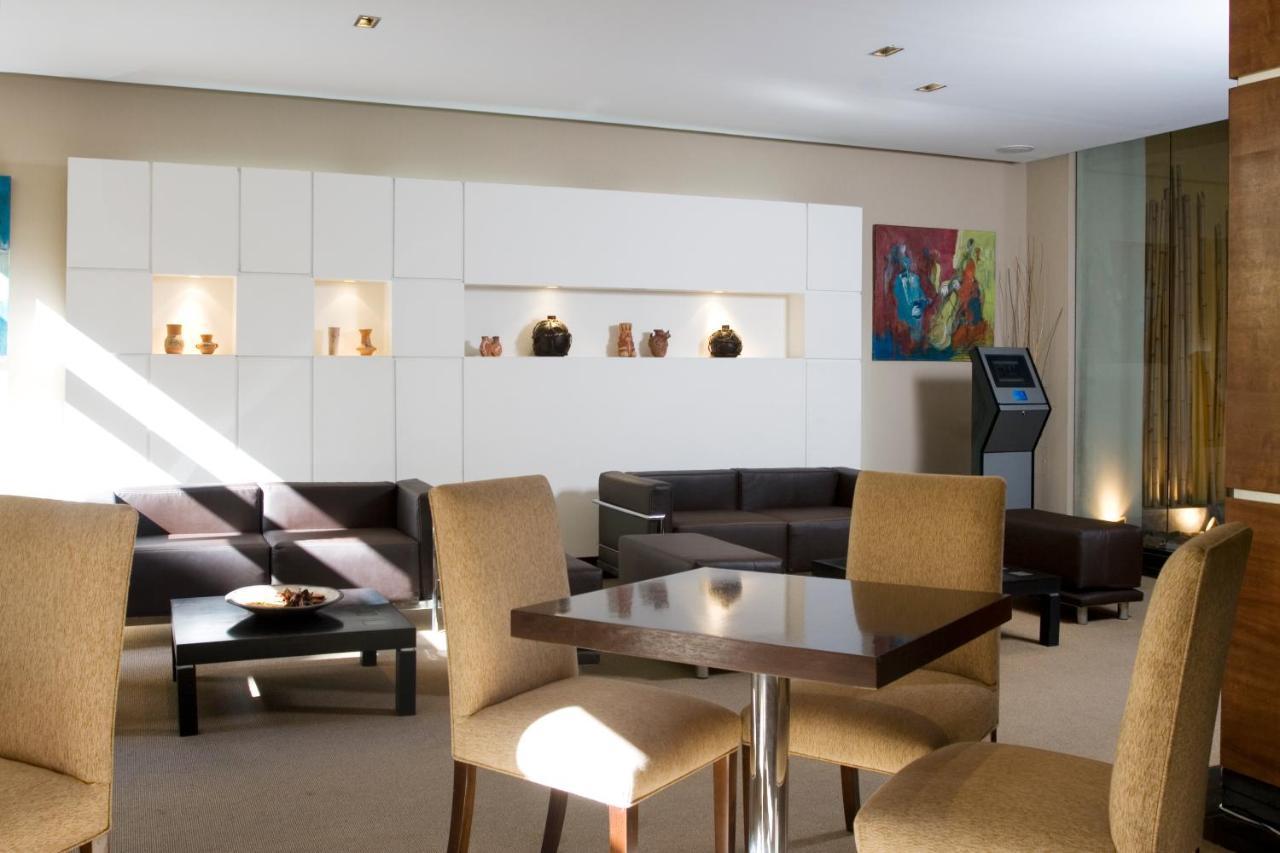 Ayres Recoleta - Uriburu 1756 Apartment