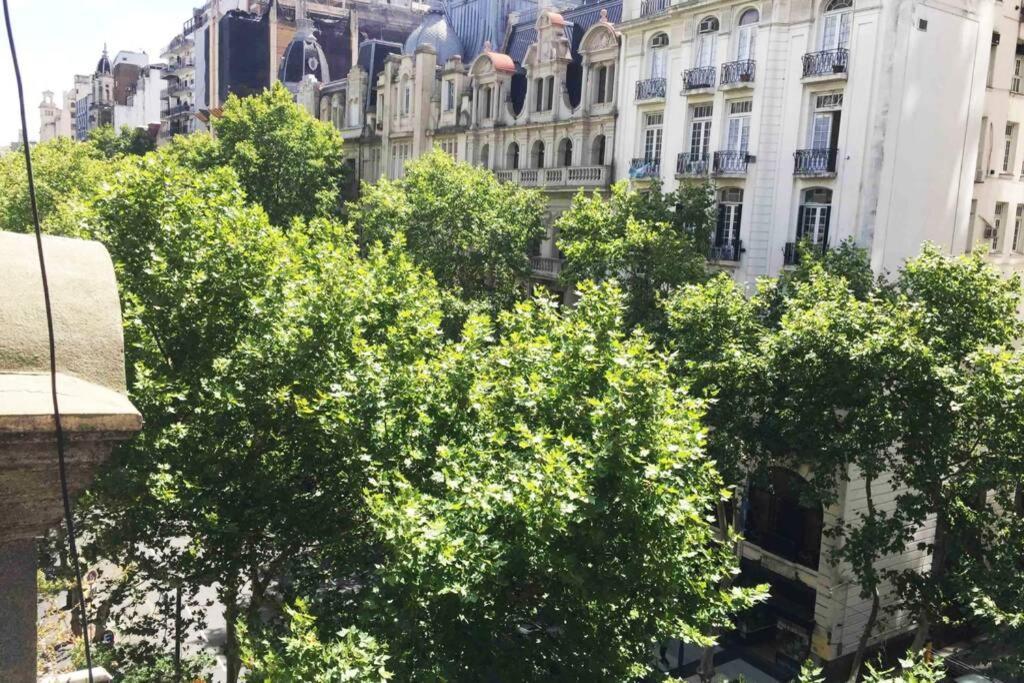 Duplex En Centro Historico Y Turistico Sobre Av. De Mayo Apartment Buenos Aires