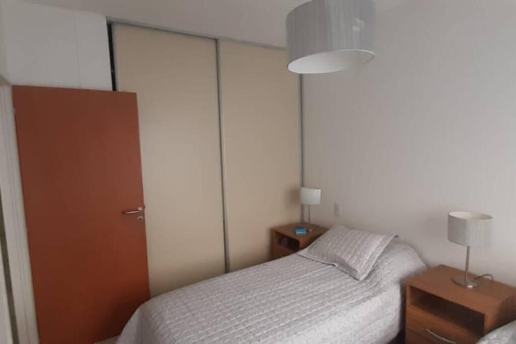 Moderno Departamento De Dos Ambientes Con Balcon En Almagro Apartamento
