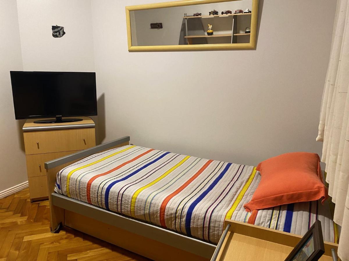 Privada En Palermo Homestay *