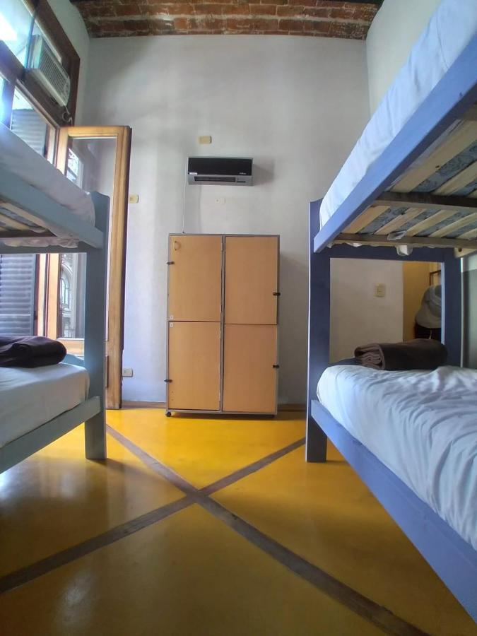 Hostel Parla