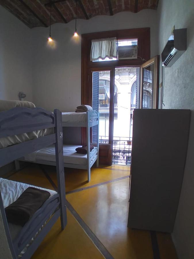 Hostel Parla *