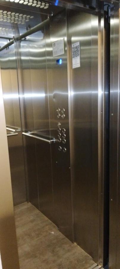 Top Department Apartment *